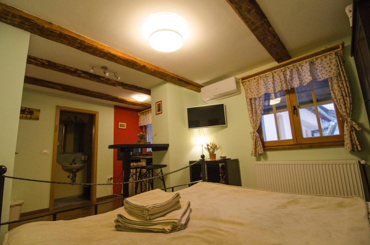 Bed and Breakfast Pr' Draslerju à Dovje Extérieur photo
